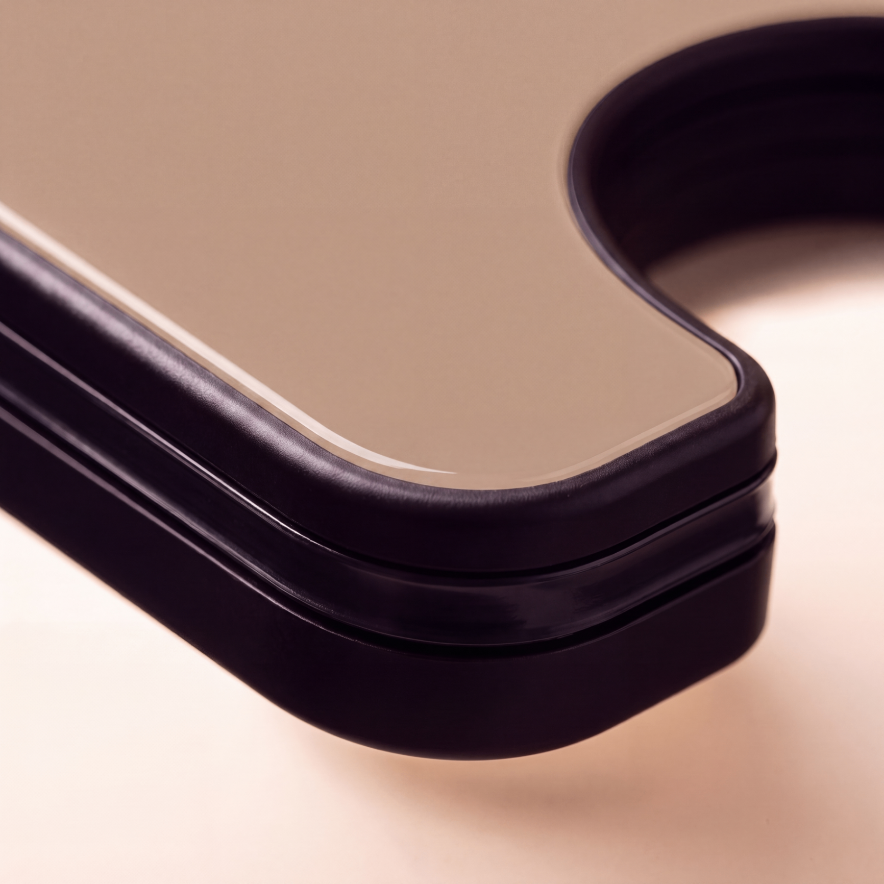 macro — edge detail
